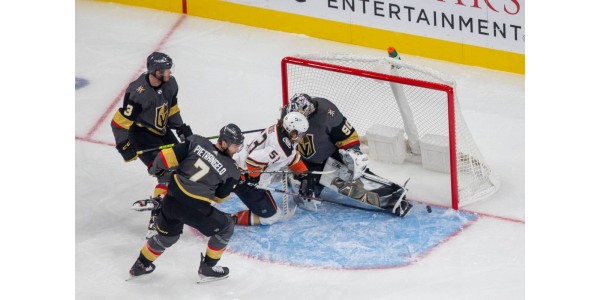 Competitie tussen de teams in het nieuwe seizoen van NHL